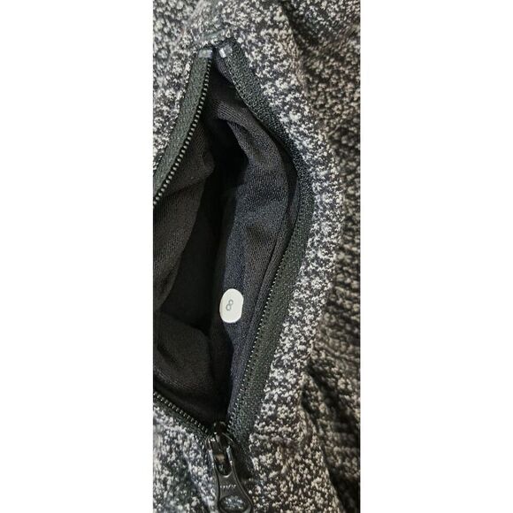 Lululemon Women's Size 8 Daily Practice Gray Black 2 Way Jacket Hoodie Run Gym - Picture 7 of 7